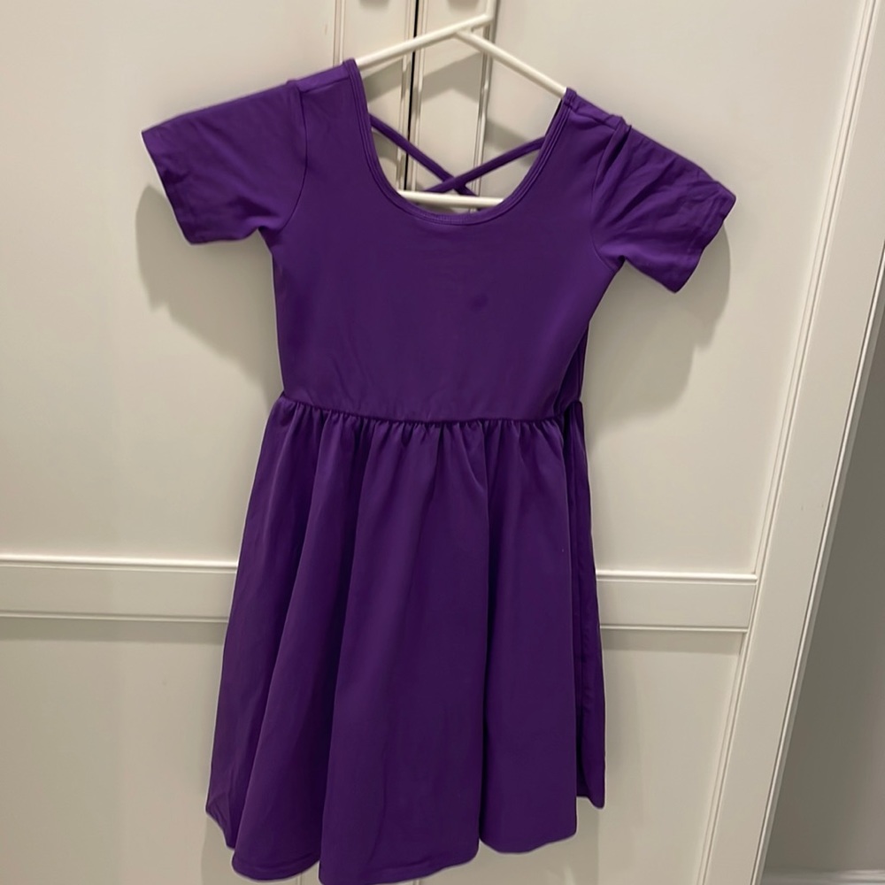Girl’s cute shirt sleeve dress